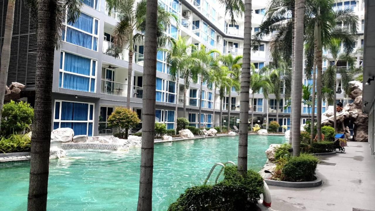 2 Bedrooms Near Pattaya Beach Esterno foto