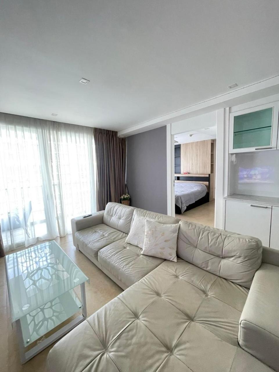 2 Bedrooms Near Pattaya Beach Esterno foto